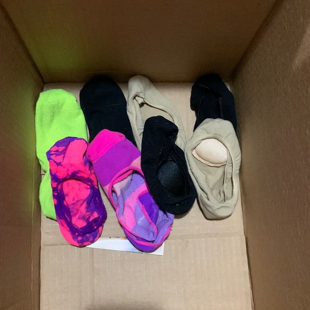 8 no-show socks